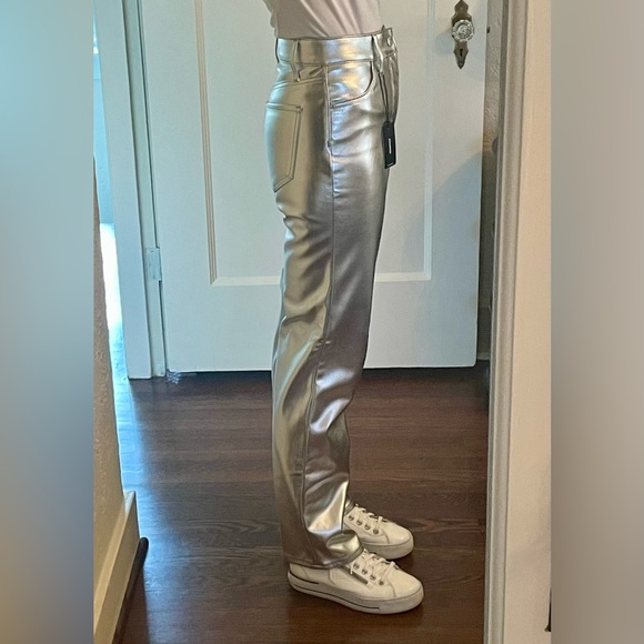 Silver Jeans! - Picture 3 of 7